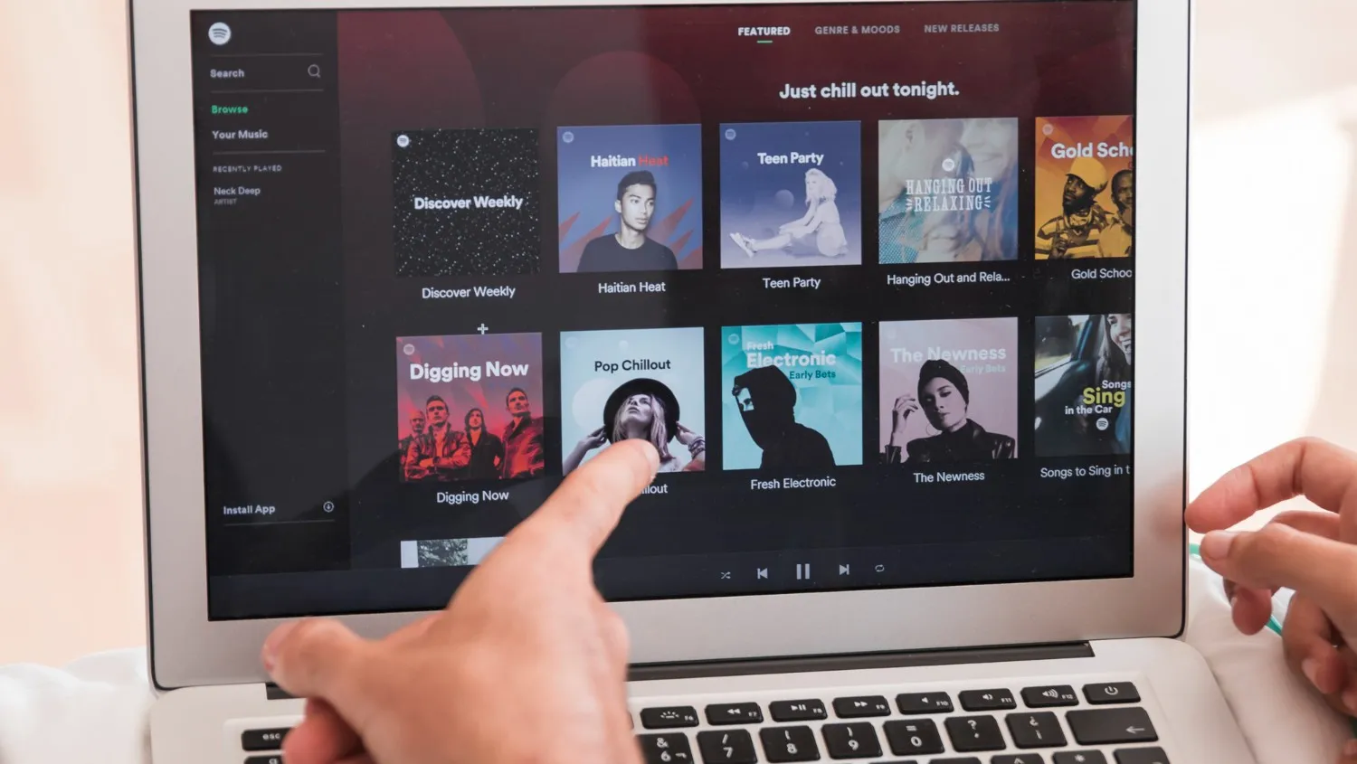 Färdiga musikquiz Spotify – bästa spellistorna för quizkväll